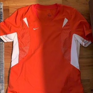 NWOT S women’s dry fit soccer practice shirt